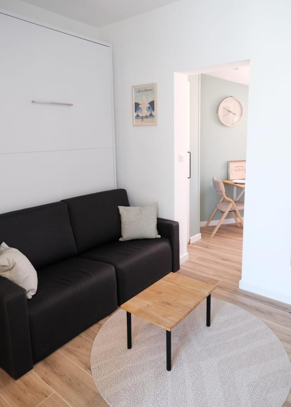 Studio Renove Avec Belle Terrasse Aix-en-Provence Ngoại thất bức ảnh