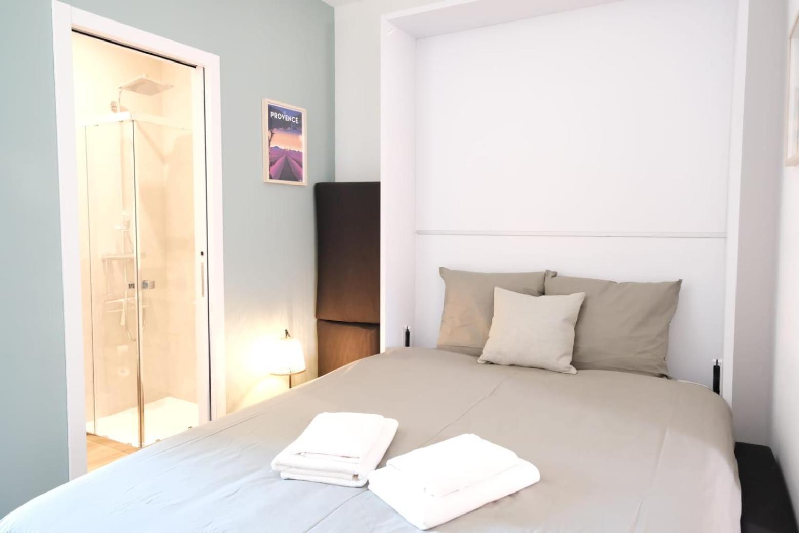 Studio Renove Avec Belle Terrasse Aix-en-Provence Ngoại thất bức ảnh